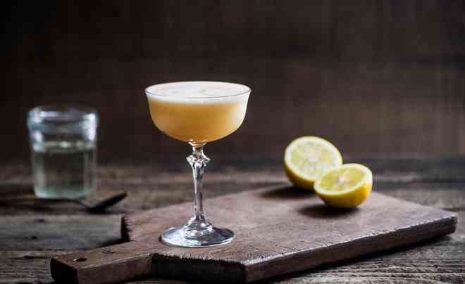 WHISKEY SOUR