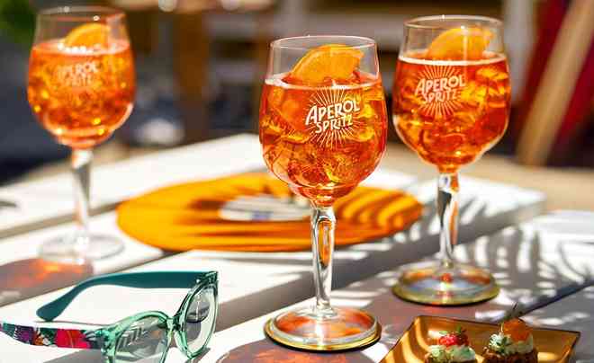 Namíchaný Aperol Spritz 